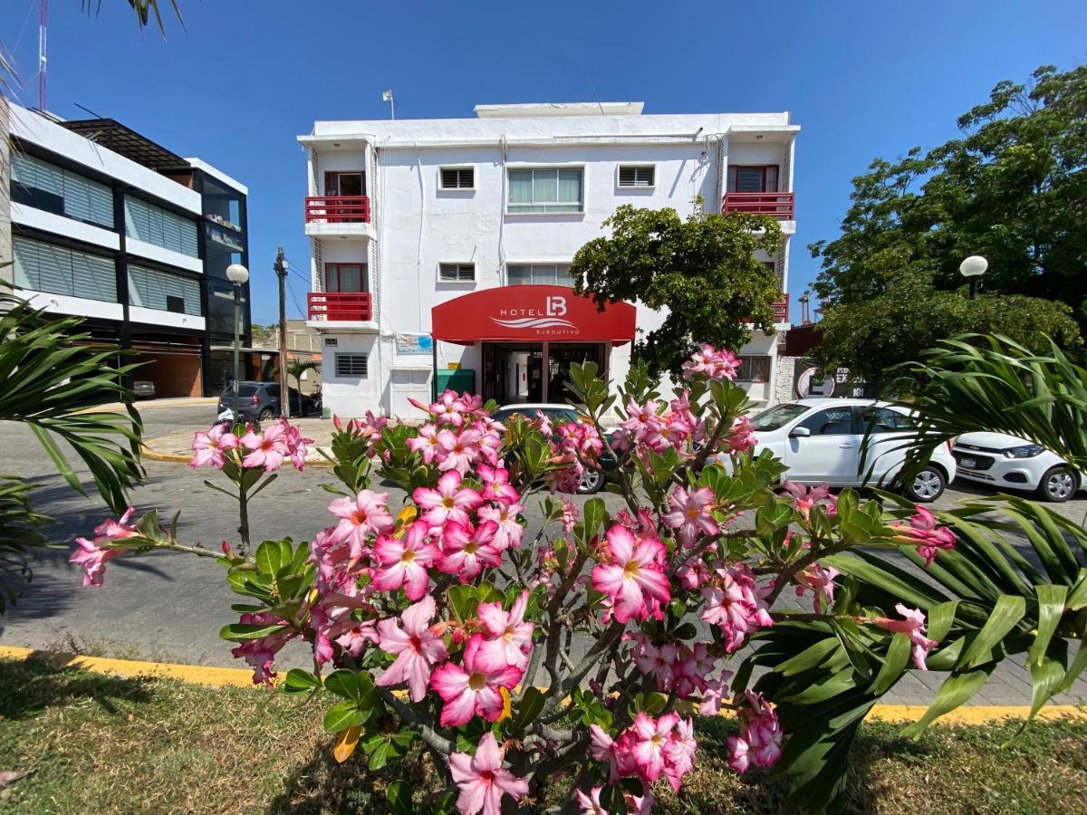 Hotel Lb Manzanillo Exterior foto